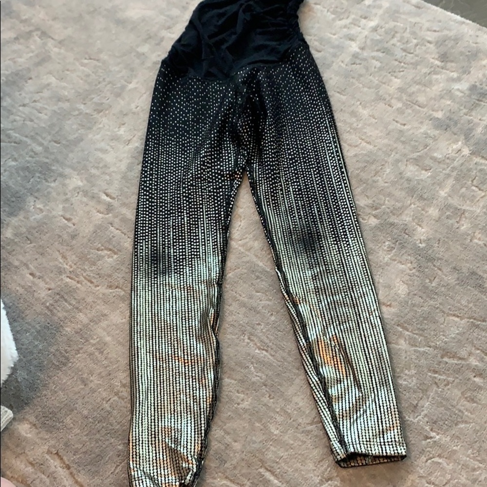 Beyond yoga Maternity leggings